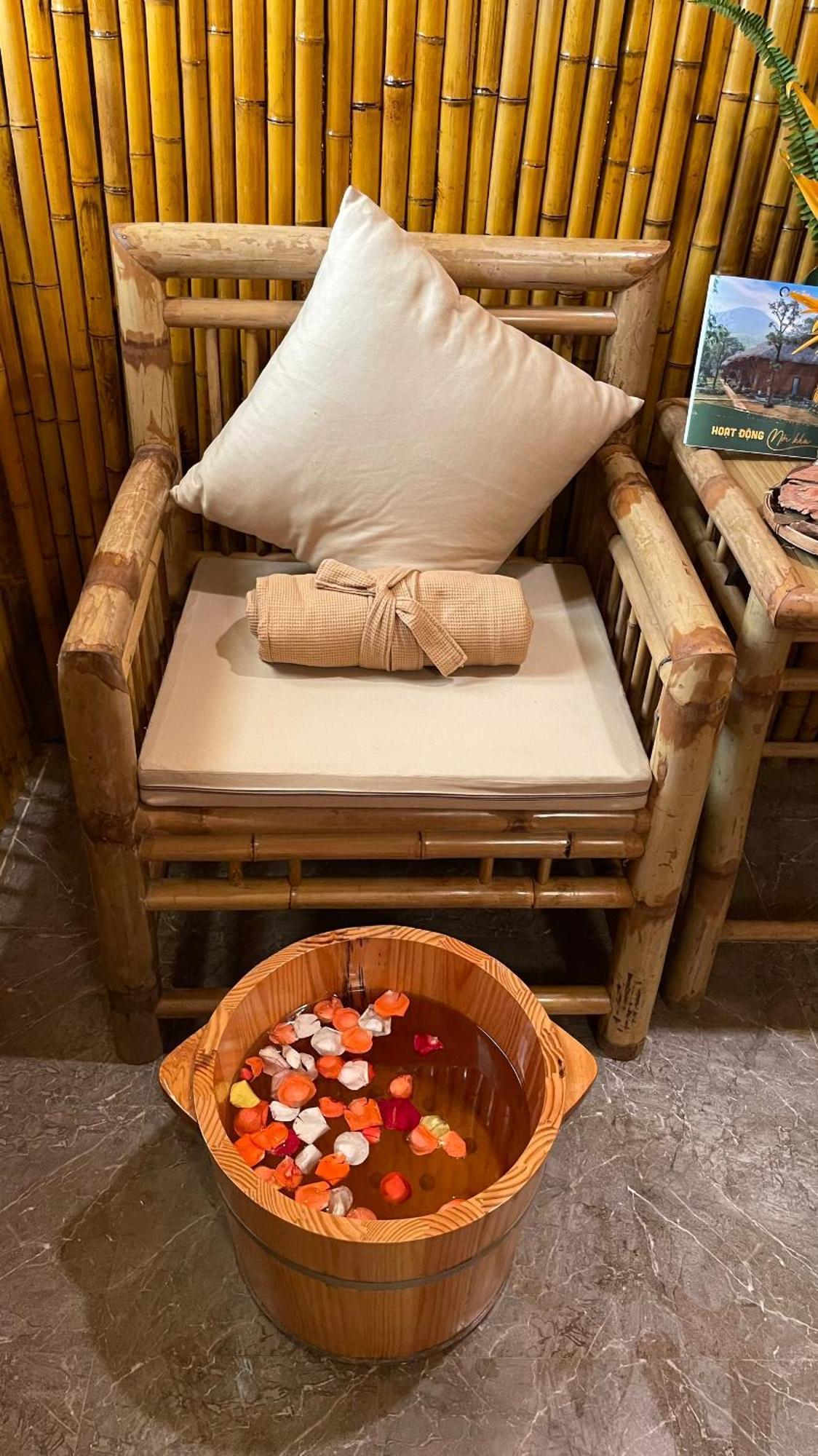 Om Tara Retreat Hotel Yen Bai Buitenkant foto